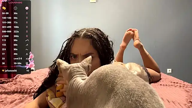 SylviaDelacruz online show from October 22, 9:14 am