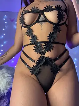 Snapshot of Daliila_11 chatting on September 18, 2:43 am Daliila 11 online show from September 18, 2:43 am