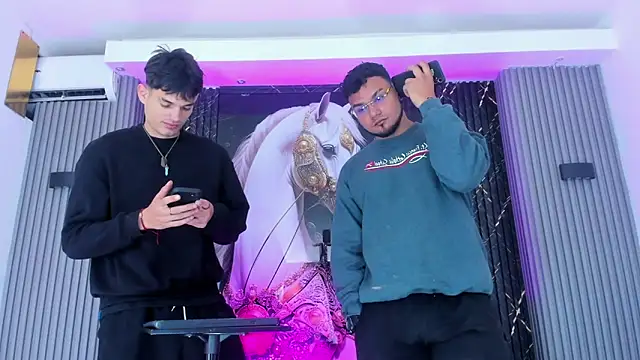 Iam Steven online show from November 21, 11:45 am