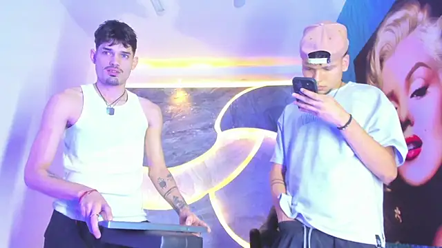 Iam Steven online show from October 30, 5:21 am