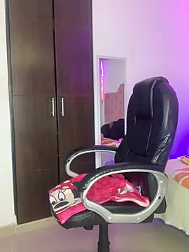 BunnyGlow50 online show from April 14, 8:09 pm