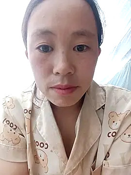 lyuyenkk online show from September 29, 9:47 am