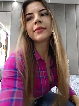 Von Dee online show from November 2, 6:39 am