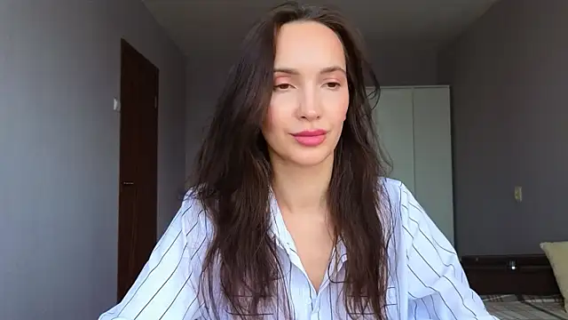 Lillian-Clark online show from March 8, 9:46 am