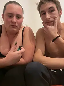 CurvySabrina online show from November 2, 8:45 pm