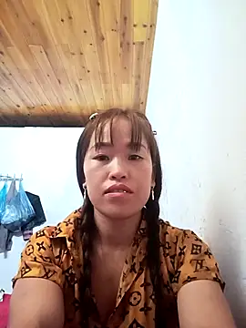 Vuong x online show from October 6, 6:52 am