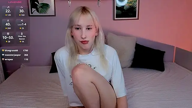 evlica online show from March 29, 2:49 pm