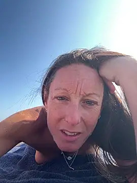 Kristinatreize online show from October 12, 9:44 am