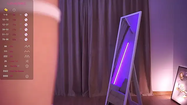 Snapshot of Jupiter_Boobs chatting on October 22, 2:22 pm Jupiter Boobs online show from October 22, 2:22 pm