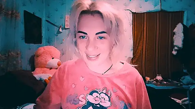 Snapshot of EmmaCat_ chatting on October 19, 2:19 pm EmmaCat online show from October 19, 2:19 pm