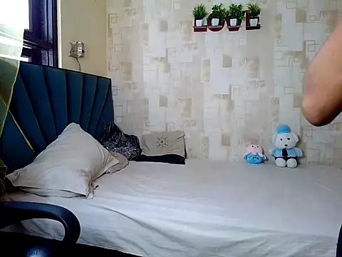 baby-shelly-00 online show from September 16, 6:21 am