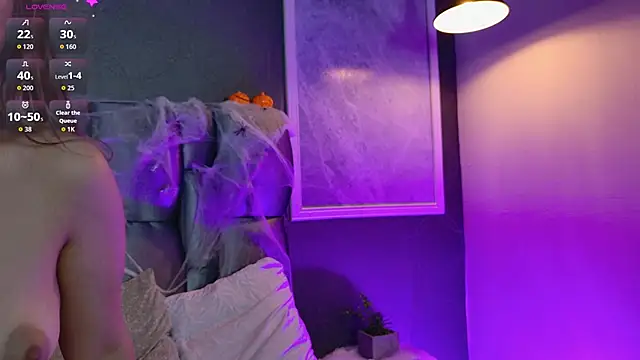 BlairJones  online show from October 23, 3:07 pm