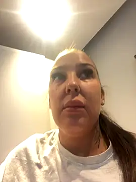 PoppyPagee online show from September 17, 10:02 am