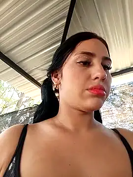 Katalella Hott online show from October 4, 8:35 pm