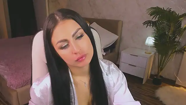 KatrinaBlaze online show from September 18, 9:02 pm