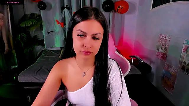 KatrinaBlaze online show from October 27, 8:21 am