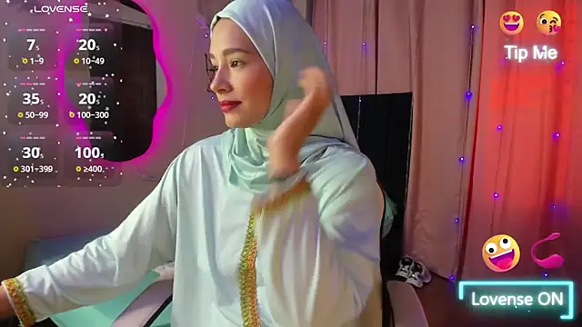 Snapshot of ShanaJamil chatting on October 11, 12:41 pm ShanaJamil online show from October 11, 12:41 pm