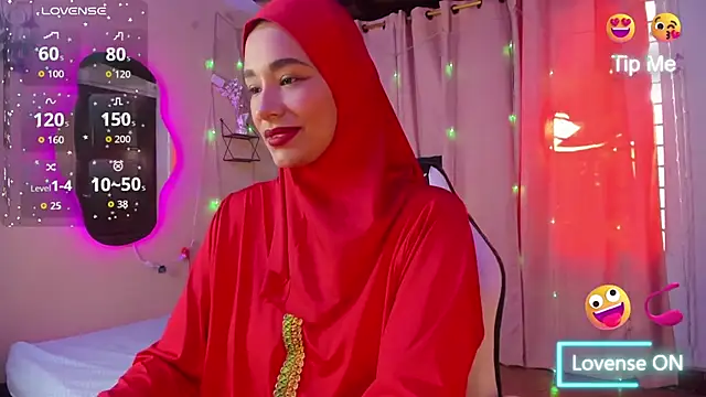 Snapshot of ShanaJamil chatting on October 29, 12:31 pm ShanaJamil online show from October 29, 12:31 pm