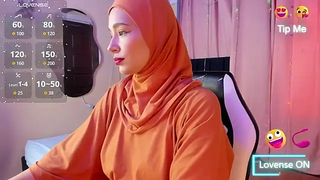 Snapshot of ShanaJamil chatting on October 17, 4:21 pm ShanaJamil online show from October 17, 4:21 pm