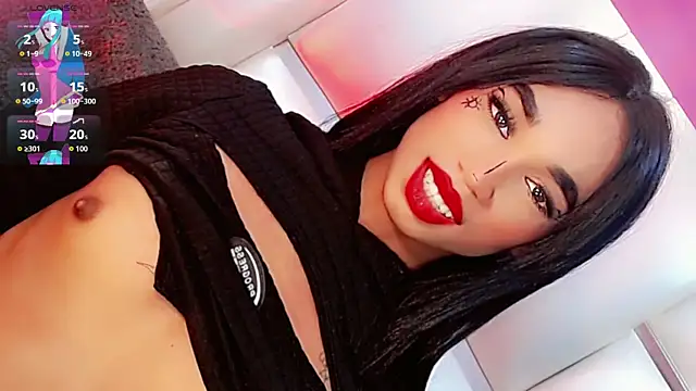 Snapshot of JessiscaWalker chatting on October 19, 8:11 pm JessiscaWalker online show from October 19, 8:11 pm