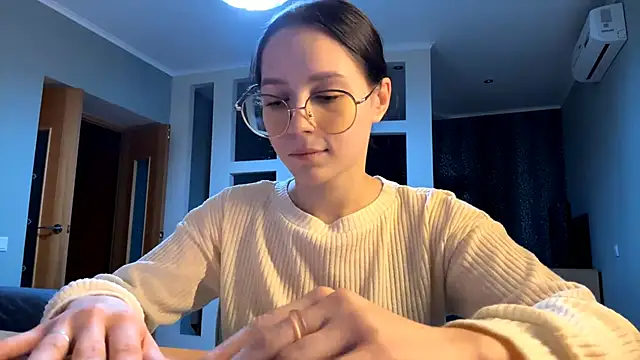 CringeRoom online show from September 13, 4:48 pm