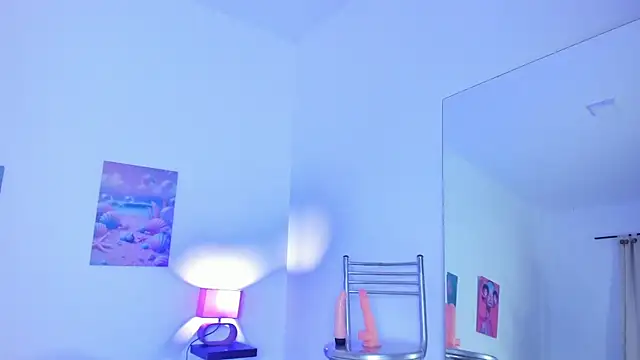 Snapshot of saray_rivas18 chatting on October 22, 11:04 am saray rivas18 online show from October 22, 11:04 am