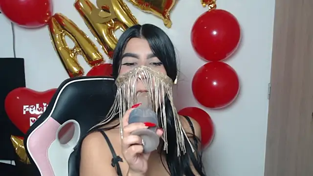 MayaScott11 online show from February 14, 7:38 pm