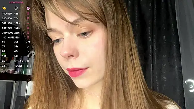 Snapshot of YourLittleElfie chatting on September 26, 3:20 pm YourLittleElfie online show from September 26, 3:20 pm