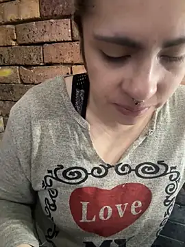 Snapshot of AlissaSpellman chatting on October 2, 6:57 pm AlissaSpellman online show from October 2, 6:57 pm