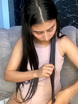 Snapshot of Isabella_Montoya chatting on September 20, 8:29 pm Isabella Montoya online show from September 20, 8:29 pm