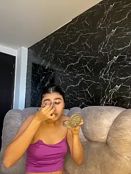 Snapshot of Isabella_Montoya chatting on September 22, 1:09 pm Isabella Montoya online show from September 22, 1:09 pm