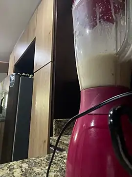 Snapshot of Isabella_Montoya chatting on October 19, 4:42 pm Isabella Montoya online show from October 19, 4:42 pm