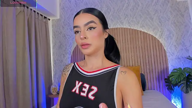 Sophiie Belle online show from October 2, 2:22 pm