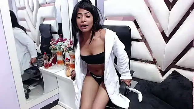 Zoe Browns  online show from October 8, 1:32 am