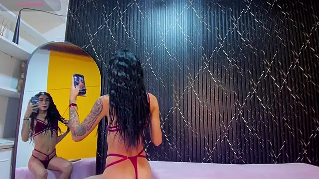 Snapshot of Miss_Ariaa chatting on October 4, 12:11 pm Miss Ariaa online show from October 4, 12:11 pm