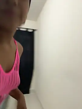 Snapshot of Lyria_Diamond chatting on October 21, 9:08 pm Lyria Diamond online show from October 21, 9:08 pm