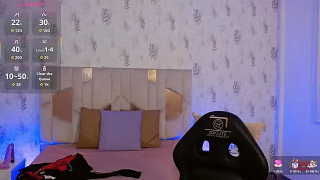 DAKOTA TAY1 online show from October 7, 12:09 pm