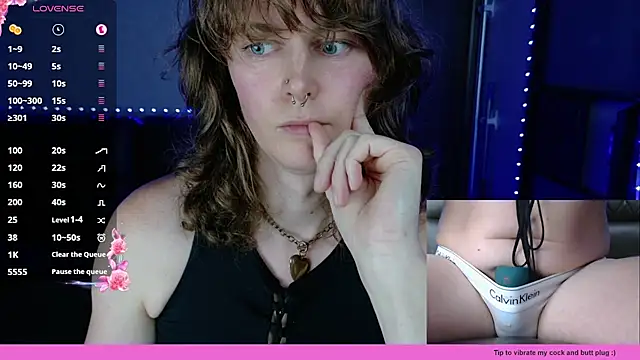 Snapshot of tsellieryder chatting on September 25, 1:15 am tsellieryder online show from September 25, 1:15 am