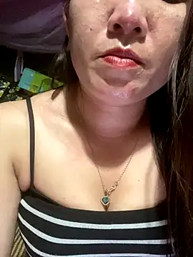 Snapshot of Luna-ass chatting on October 8, 2:21 pm Luna-ass online show from October 8, 2:21 pm