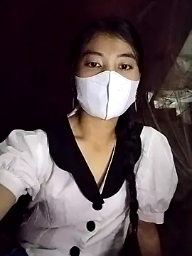 Snapshot of Damhan12 chatting on September 18, 5:28 am Damhan12 online show from September 18, 5:28 am