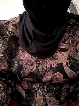 elif25 online show from October 21, 6:17 am