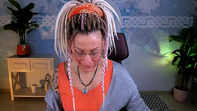 UmaSpace online show from February 3, 5:05 am