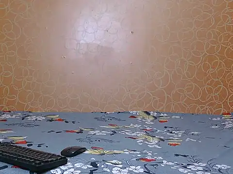 Snapshot of soniya_babby chatting on October 6, 5:02 am soniya babby online show from October 6, 5:02 am