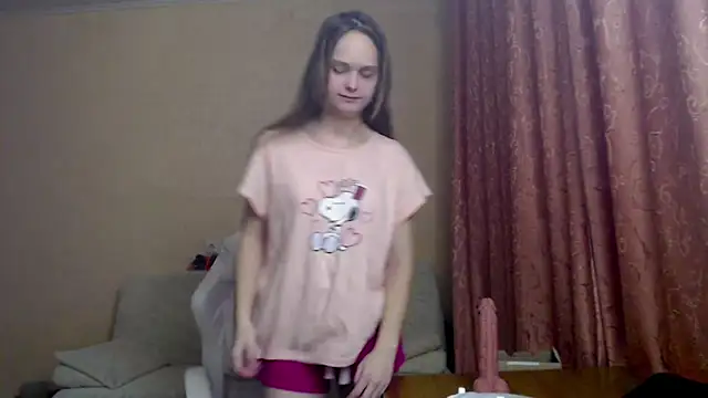 Snapshot of SharybbFace chatting on October 19, 3:58 pm SharybbFace online show from October 19, 3:58 pm