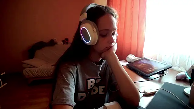 Snapshot of SharybbFace chatting on September 17, 2:04 pm SharybbFace online show from September 17, 2:04 pm