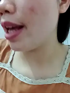 Nyla-a online show from October 9, 2:43 pm