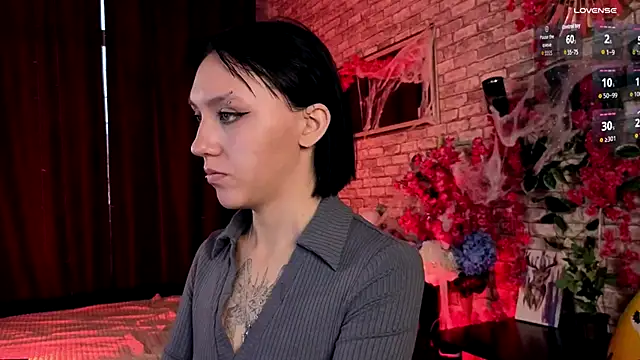 Snapshot of AdeliceLenoir chatting on October 26, 5:47 am AdeliceLenoir online show from October 26, 5:47 am