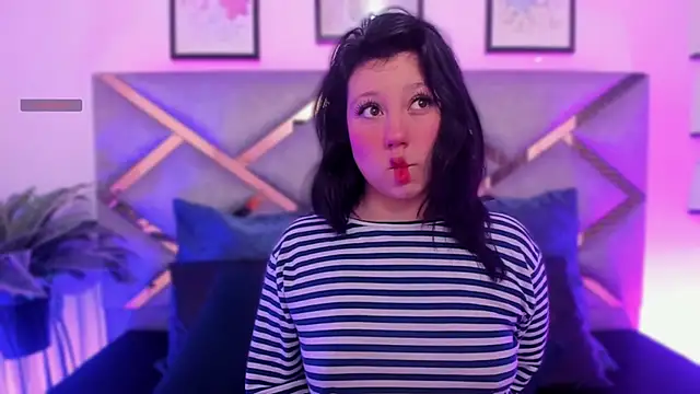 Jensen hill online show from October 20, 11:35 am