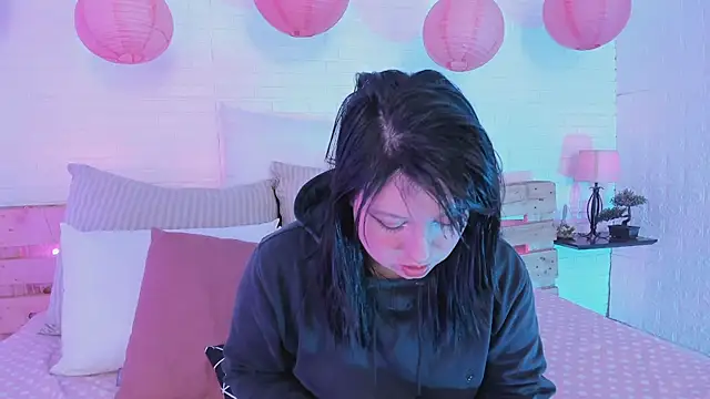 Jensen hill online show from October 7, 11:47 am