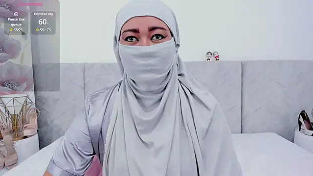 Snapshot of Jadiya_ chatting on September 23, 11:52 am Jadiya online show from September 23, 11:52 am